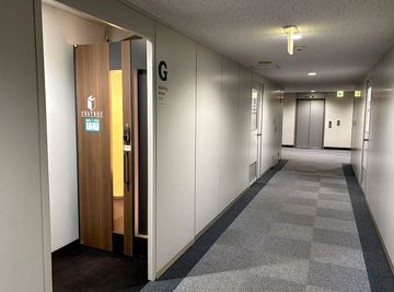 ＜CHATBOX 関内 LIST EAST BLD.【2階 No.1】＞完全個室⭐️Wi-Fi無料！テレワーク/Zoom/自習 - CHATBOX 関内LIST EAST BLD