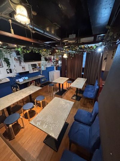 カフェ型　レンタルスペース - ハワイアンバル　カウアイ　Kauai 高田馬場