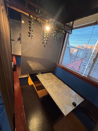 カフェ型　レンタルスペース - ハワイアンバル　カウアイ　Kauai 高田馬場