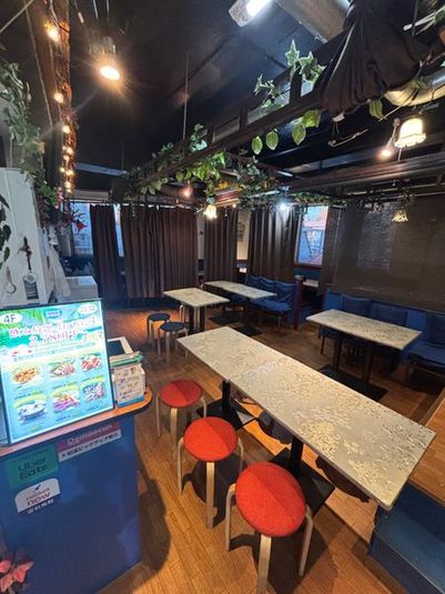 カフェ型　レンタルスペース - ハワイアンバル　カウアイ　Kauai 高田馬場