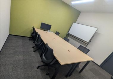 リージャス会議室 オープンオフィス赤坂 MR-621の室内の写真