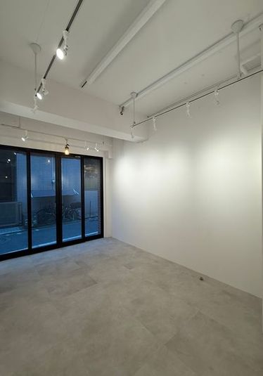 ミニキッチン付きのレンタルスペース - レンタルスペース「Historia」