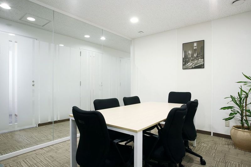 オープンオフィス広島大手町:HIROSHIMA, Otemachi (Open Office) MOMIJIの室内の写真