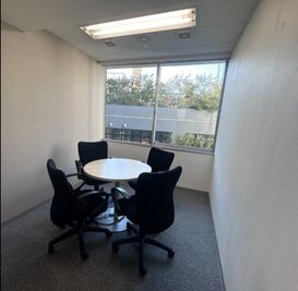 Regus 会議室｜高速Wi-Fi完備の落ち着いたビジネス空間 - リージャス会議室 広尾