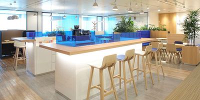 リージャス会議室 品川グランドセントラルタワー TAKANAWAの室内の写真