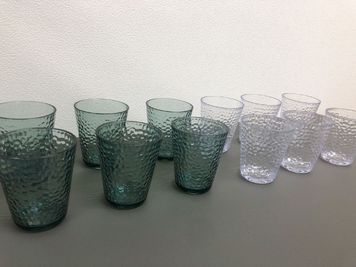 コップ12個 - Colormell（カラメル）六本木2号店 【リニューアルオープン】パーティ・撮影・スポーツ観戦・その他の設備の写真