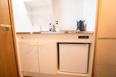 冷蔵庫/ケトル/ティーポット - 《今池駅３分》完全個室レンタルサロン【haco.】の室内の写真