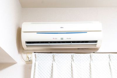 エアコン - 《今池駅３分》完全個室レンタルサロン【haco.】の設備の写真