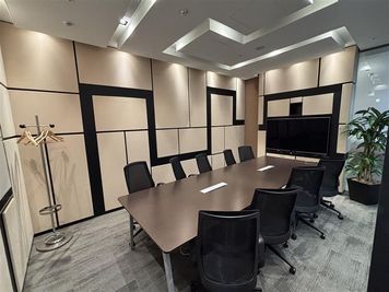 Regus 会議室｜高速Wi-Fi完備の落ち着いたビジネス空間 - リージャス会議室 丸の内鉄鋼ビル