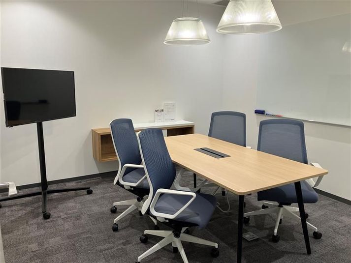 Regus 新広島ビルディング:HIROSHIMA, Shin Hiroshima Building SETOUCHIの室内の写真