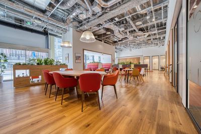 Regus 会議室｜高速Wi-Fi完備の落ち着いたビジネス空間 - Regus 新広島ビルディング:HIROSHIMA, Shin Hiroshima Building