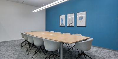 Regus 会議室｜高速Wi-Fi完備の落ち着いたビジネス空間 - リージャス会議室 札幌駅前通