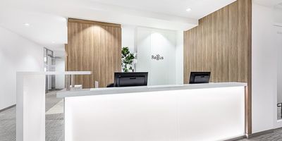 リージャス会議室 関内 CM 808の室内の写真