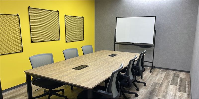 リージャス会議室 オープンオフィス新横浜駅前 MR-601の室内の写真