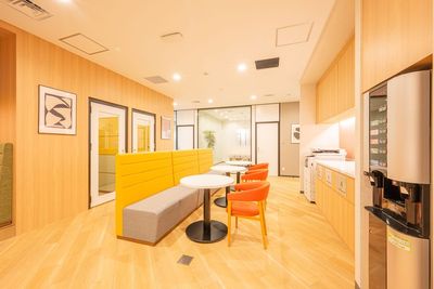 リージャス会議室 日本生命新潟 TSUBAMEの室内の写真