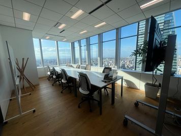 Regus 会議室｜高速Wi-Fi完備の落ち着いたビジネス空間 - リージャス会議室 SPACES JPタワー名古屋