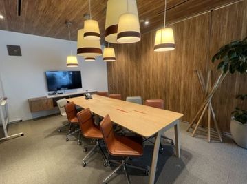 Regus 会議室｜高速Wi-Fi完備の落ち着いたビジネス空間 - リージャス会議室 SPACES JPタワー名古屋