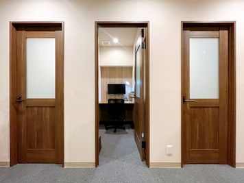 1名個室② - いいオフィス三鷹 by LHK 1名半個室（Room4）の室内の写真