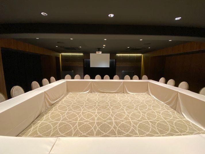 牛心会議室 - 牛心会議室