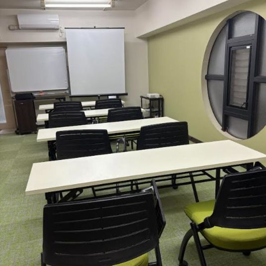 烏丸御池・レンタル会議室 - レンタル会議室yomogina