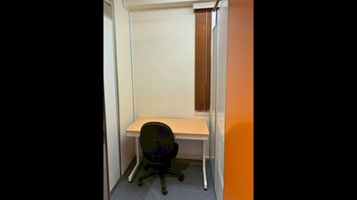 【TS-R 9】✨会議室より安い✨お一人様専用個室🏢静かな環境での勉強、テレワークにピッタリ！🚃麹町駅/徒歩3分 - 麹町半蔵門ライズオフィス