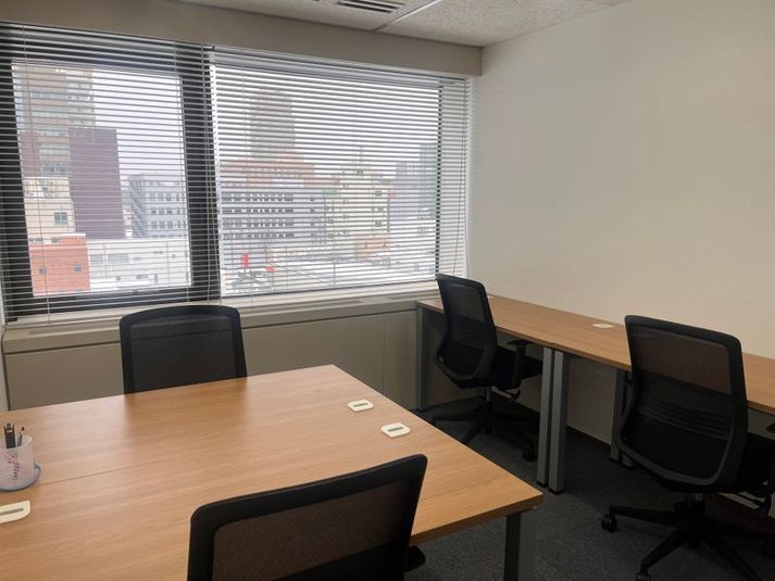 リージャス会議室 秋田駅前 オフィススペース（個室）の室内の写真
