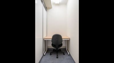【TS-R 33】✨会議室より安い✨お一人様専用個室🏢静かな環境での勉強、テレワークにピッタリ！🚃麹町駅/徒歩3分 - 麹町半蔵門ライズオフィス