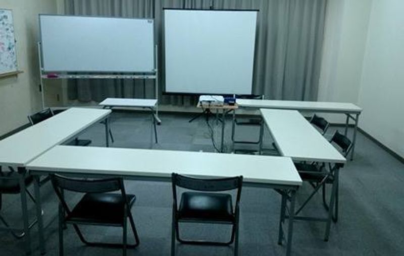 ＪＲ徳島駅近く、貸し会場、会議室 - 貸会議室リヴィング・ラボとくしま