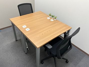 Regus オフィススペース（個室）｜落ち着いた環境で使える独立型ワークスペース - リージャス会議室 つくば