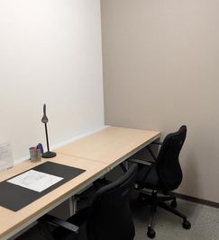 Regus オフィススペース（個室）｜落ち着いた環境で使える独立型ワークスペース - リージャス会議室 高松