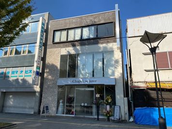 こちらの建物になります。 - minoriba_姫路駅城前店 レンタルサロン　ネイルスペースの外観の写真