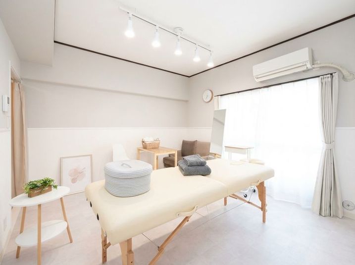 完全貸切のレンタルサロン KuraKura 船橋北口 04,完全貸切のレンタルサロン KuraKura船橋北口の室内の写真