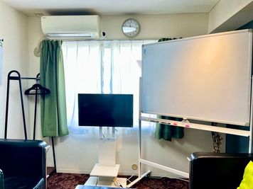 ホワイトボード追加 - ドームラウンジ水道橋の室内の写真