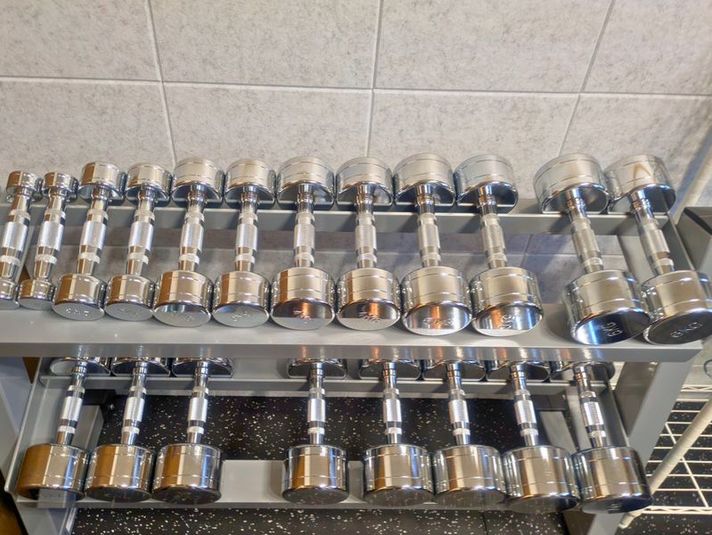 【三軒茶屋駅南口7分の新規店舗】フリーウエイト充実のレンタルジム - レンタルジム All day gym世田谷 三軒茶屋店