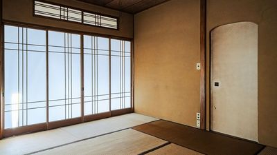 2階和室(8畳)： - BR STUDIO NISHIKOYAMA~kominka~ BR STUDIO SENZOKU〜kominka〜の室内の写真