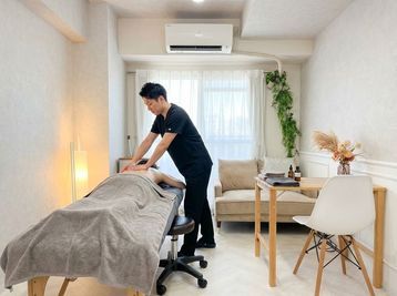 完全貸切のレンタルサロン KuraKura柏 02,完全貸切のレンタルサロン Kurakura柏の室内の写真