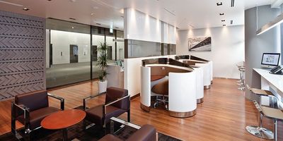 リージャス会議室 新大阪阪急ビル コワーキングデスクの室内の写真