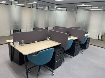 Regus コワーキングデスク｜信頼ある環境で使える開放的なワークスペース - リージャス会議室 札幌駅前通