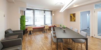 リージャス会議室 仙台花京院 コワーキングデスクの室内の写真