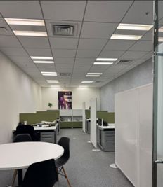 Regus コワーキングデスク|信頼ある環境で使える開放的なワークスペース - リージャス会議室 仙台マークワン