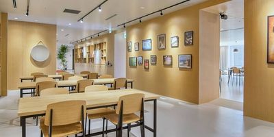 リージャス会議室 SPACES　Solalaplaza　仙台 コワーキングデスクの室内の写真