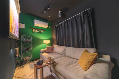 819_MOLE北千住の室内の写真