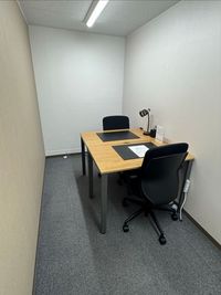 Regus オフィススペース（個室）｜落ち着いた環境で使える独立型ワークスペース - リージャス会議室 富山電気ビルディング