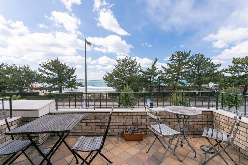 海の見えるテラス席　2F TERRACE - MIDDLE BAY COURT
