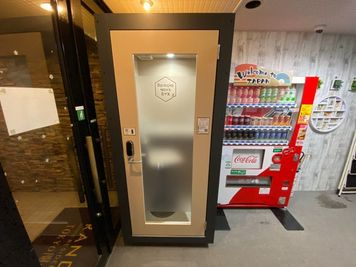 【三河島駅徒歩5分✨】テレワーク！🤩🤩WEB会議💻 Wi－Fi・電源完備！！完全個室！レンタルスペース🌈🌈 - CHATBOX ランドーレジデンス東京クラシック