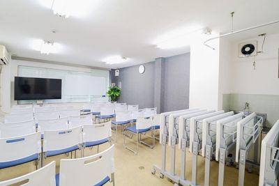 ふれあい貸し会議室 なんば豊田ビル ふれあい貸し会議室 なんばNo164の室内の写真