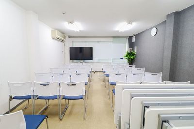 ふれあい貸し会議室 なんば豊田ビル ふれあい貸し会議室 なんばNo164の室内の写真