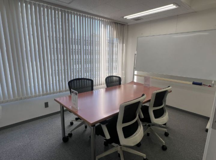 リージャス会議室 原宿 神宮の室内の写真