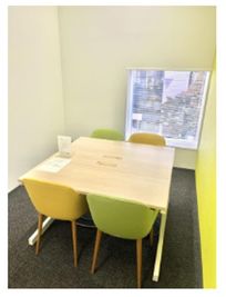 Regus 会議室｜高速Wi-Fi完備の落ち着いたビジネス空間 - リージャス会議室 クラックス仙台