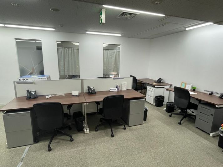 コワーキングデスク - リージャス会議室 銀座三丁目